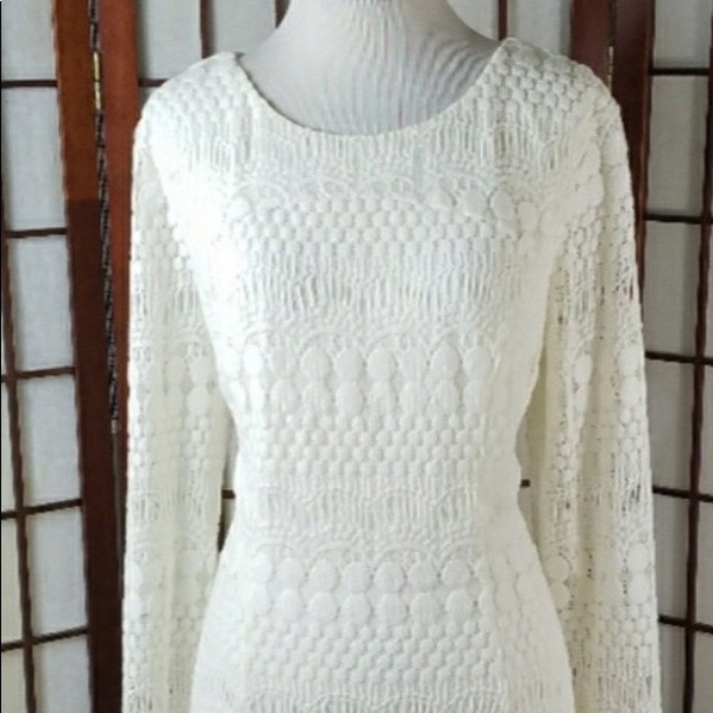 White lace dress